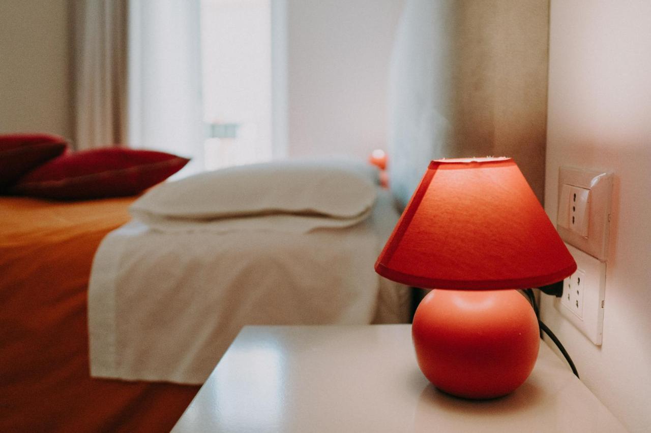 Romeo Giulietta Bed & Breakfast Verona Bagian luar foto